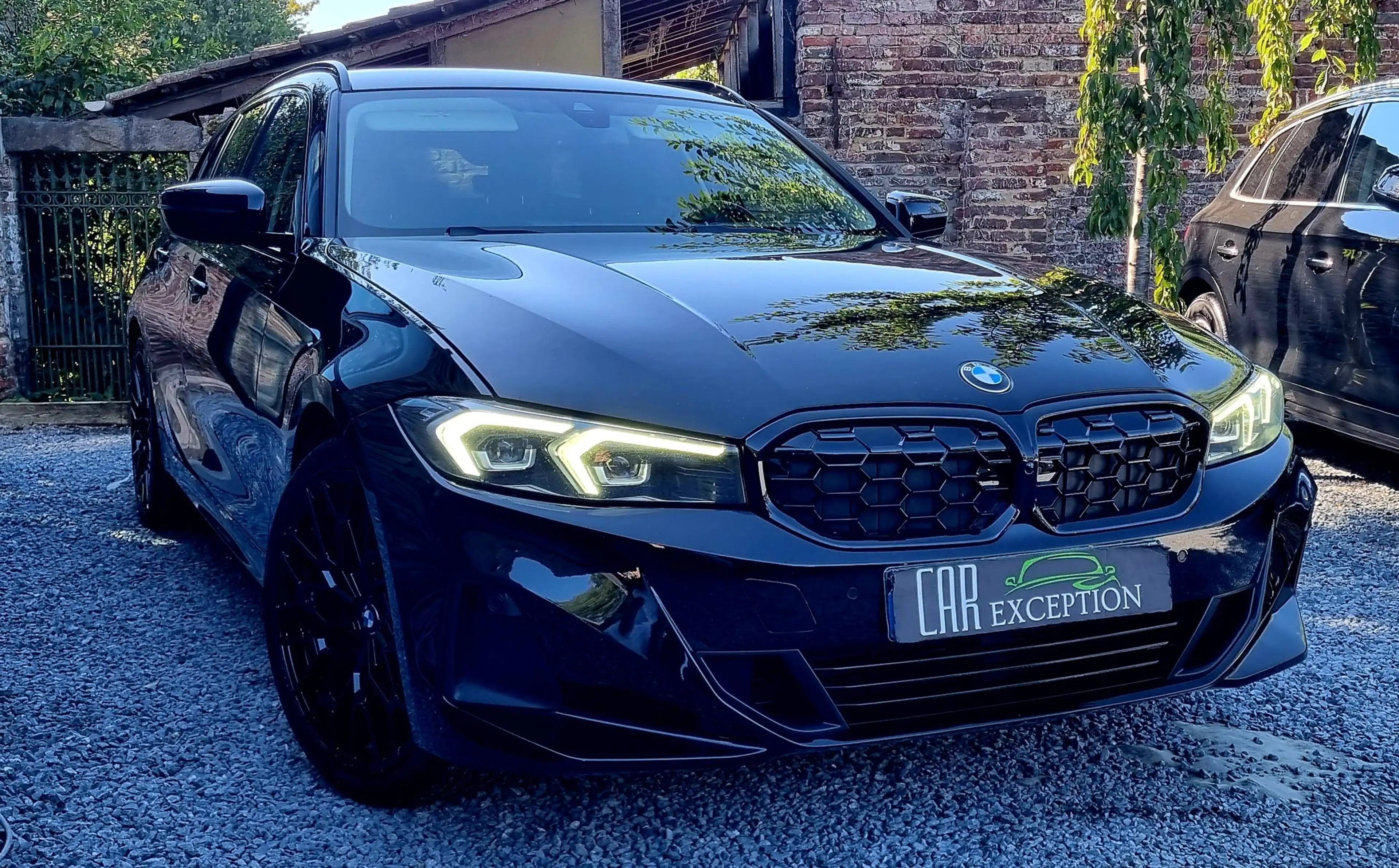BMW 318 Touring 318 dA MHEV — photo 2