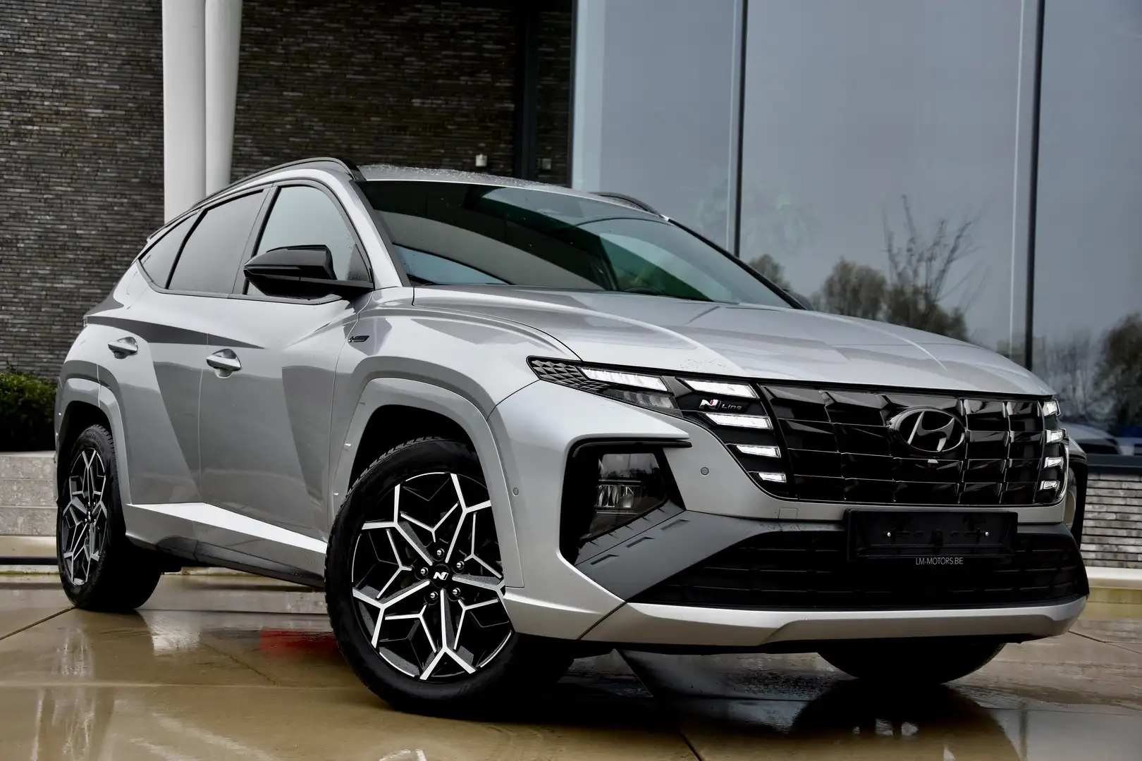 Hyundai TUCSON 4WD **N-LINE** MILD HYBRIDE ** 5 YEAR WARRANTY Argent - 1