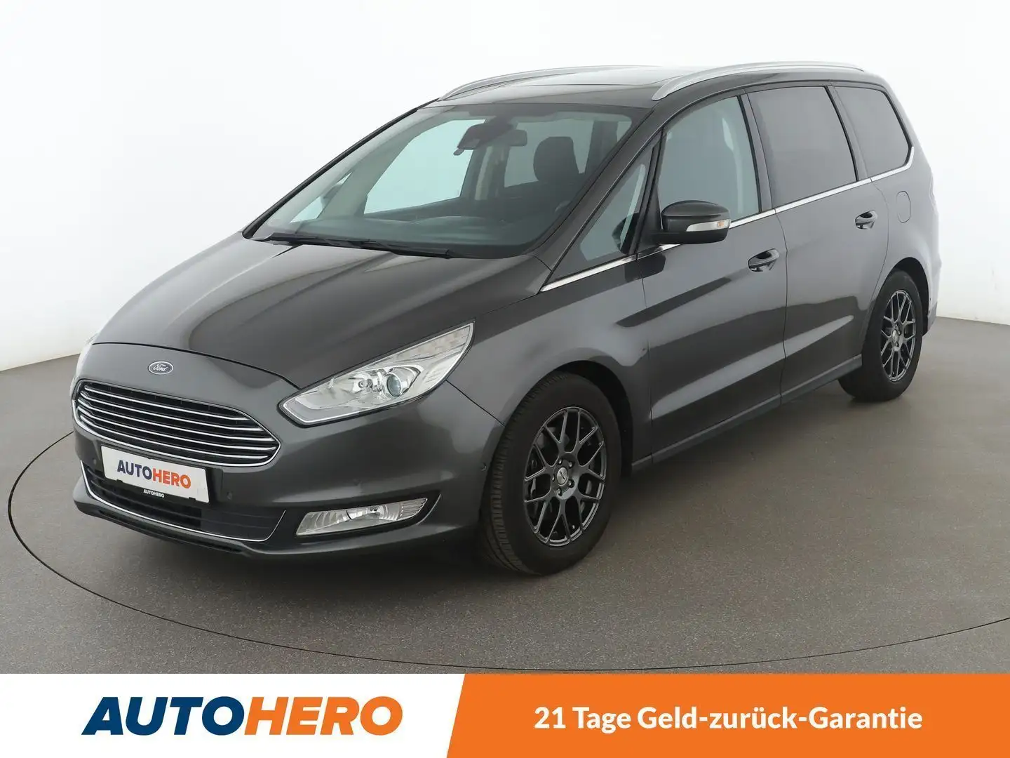 Ford Galaxy 2.0 TDCi Titanium Grau - 1