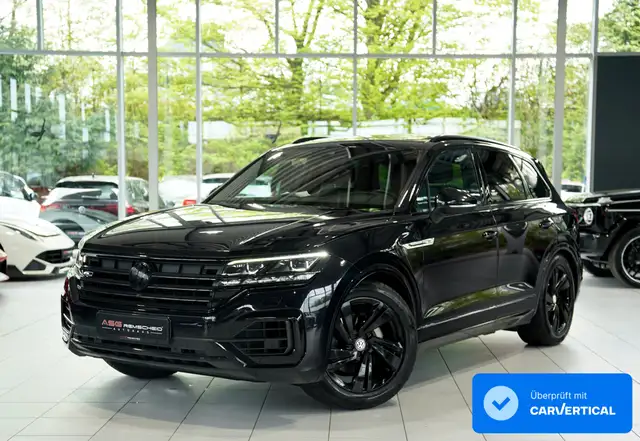 Volkswagen Touareg main image