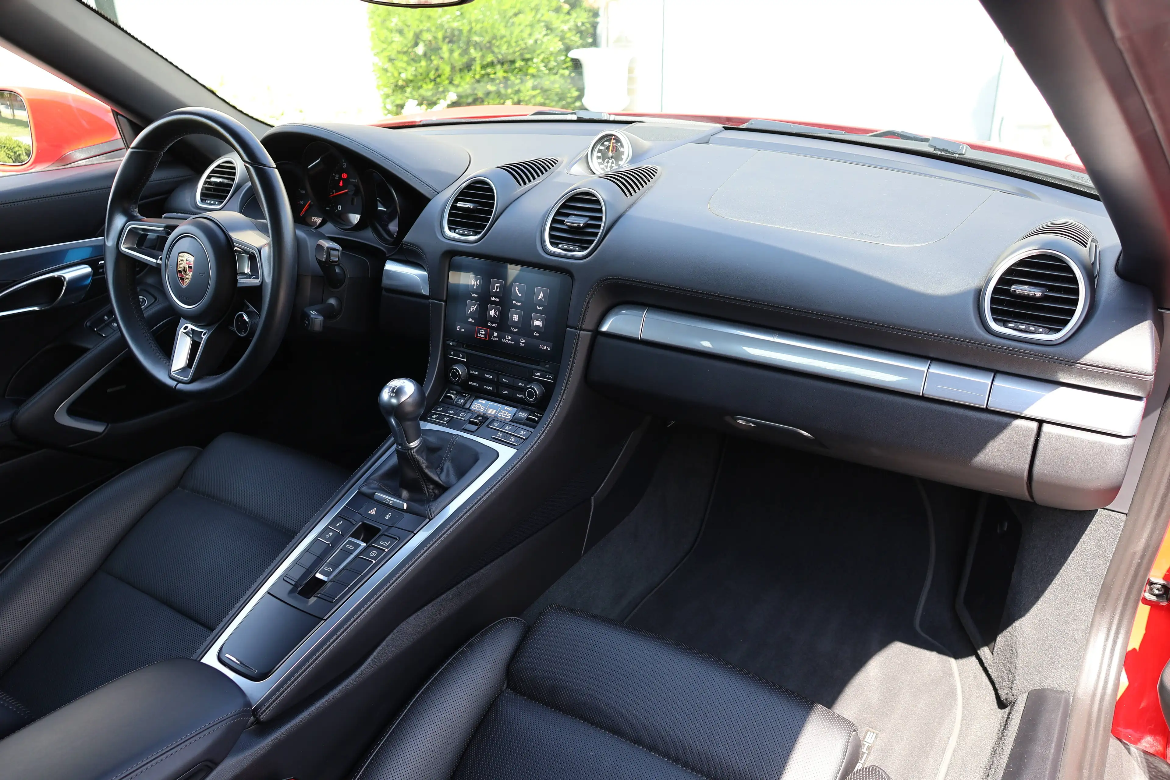 Porsche Boxster 718 Boxster *Manual *BOSE *14 Way seats *Camera *Cooling seats *Drive assist — photo 4
