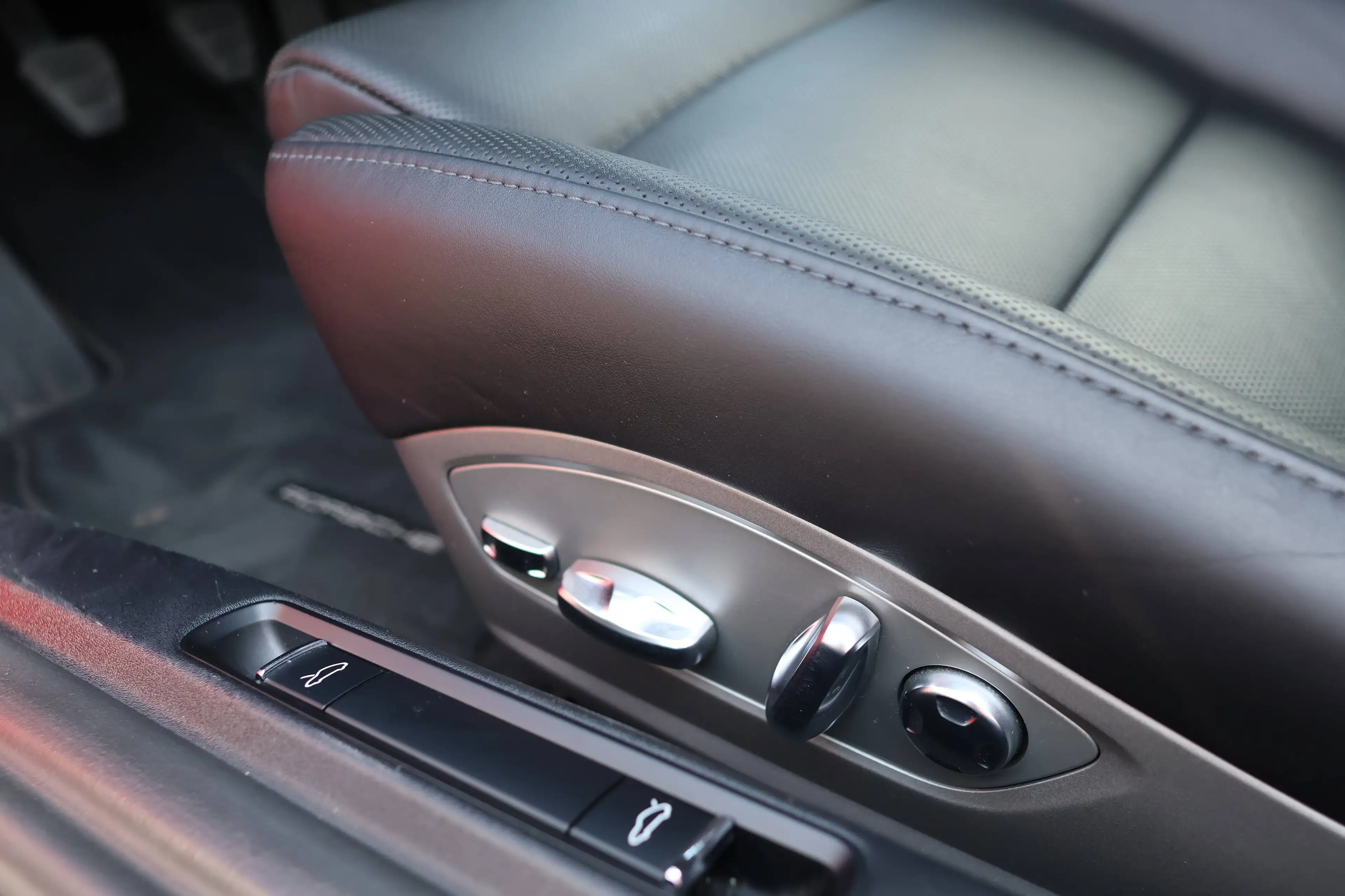 Porsche Boxster 718 Boxster *Manual *BOSE *14 Way seats *Camera *Cooling seats *Drive assist — photo 10
