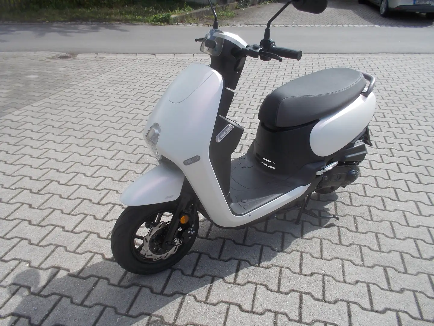 SYM C 50 CLBCU 50 i Weiß - 2