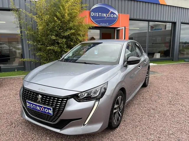 Peugeot 208 view 2