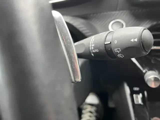 Peugeot 208 view 26