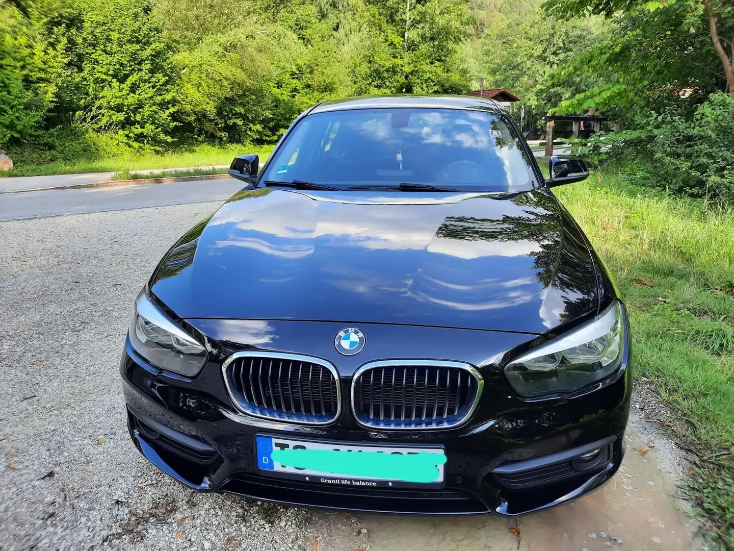 BMW 116 116i Advantage Schwarz - 1