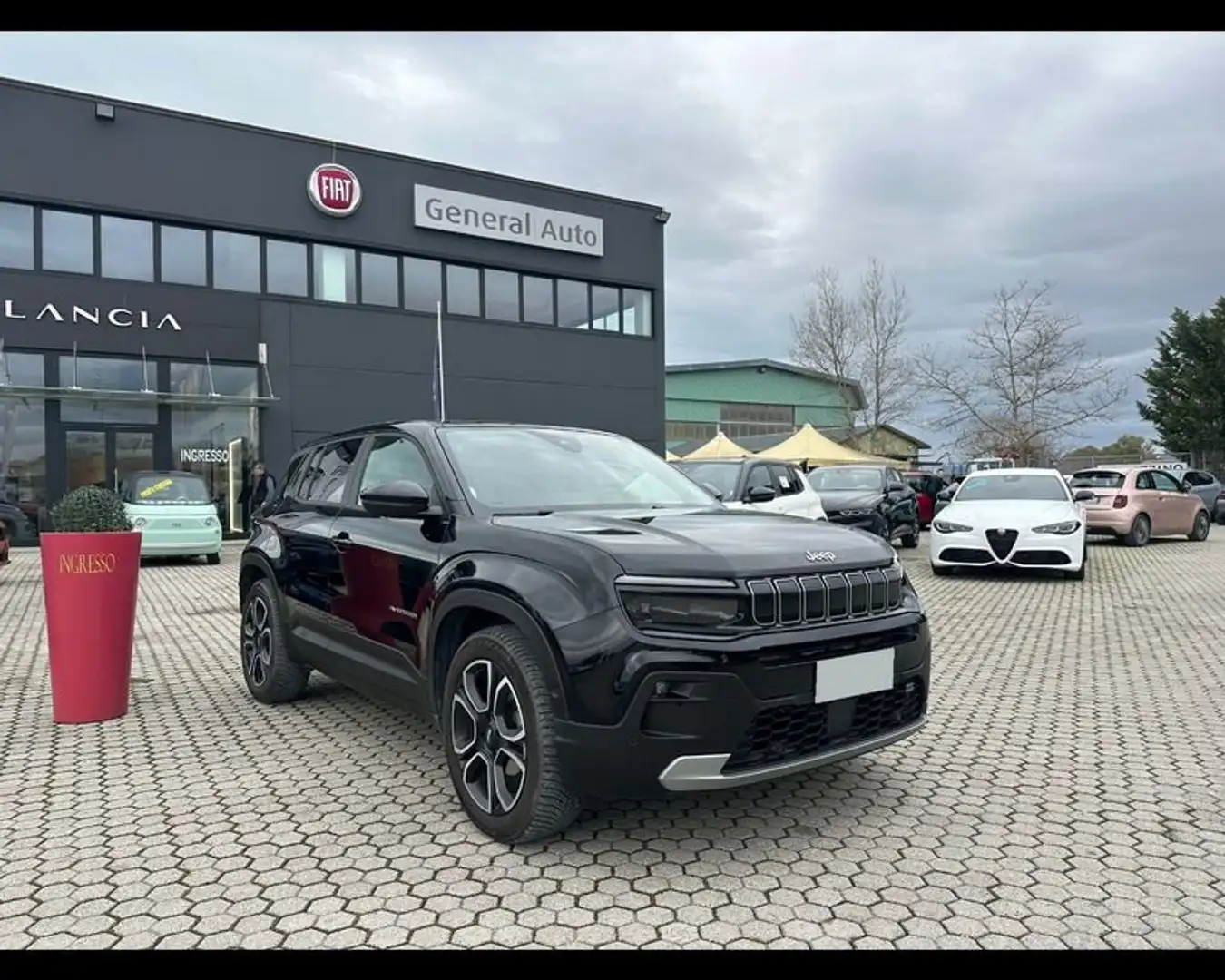 Jeep Avenger 1.2 turbo Summit fwd 100cv Nero - 1