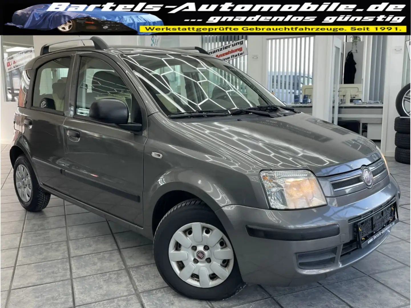 Fiat New Panda 1.2 8V Dynamic, Klima, Bluetooth, HU neu ! Grau - 1