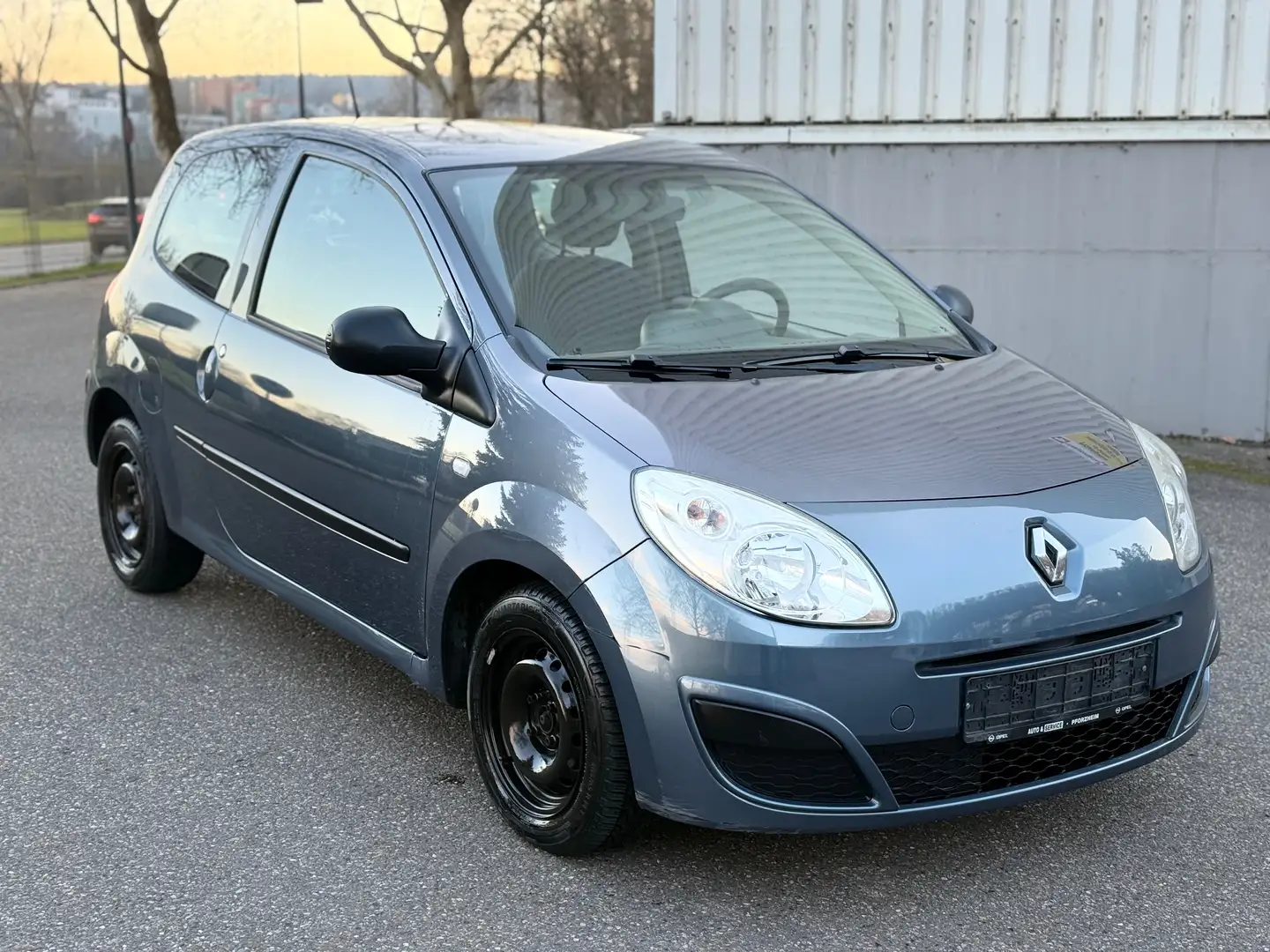 Renault Twingo TOP GEPFLEGT-TÜV/AU 12/26 - 1