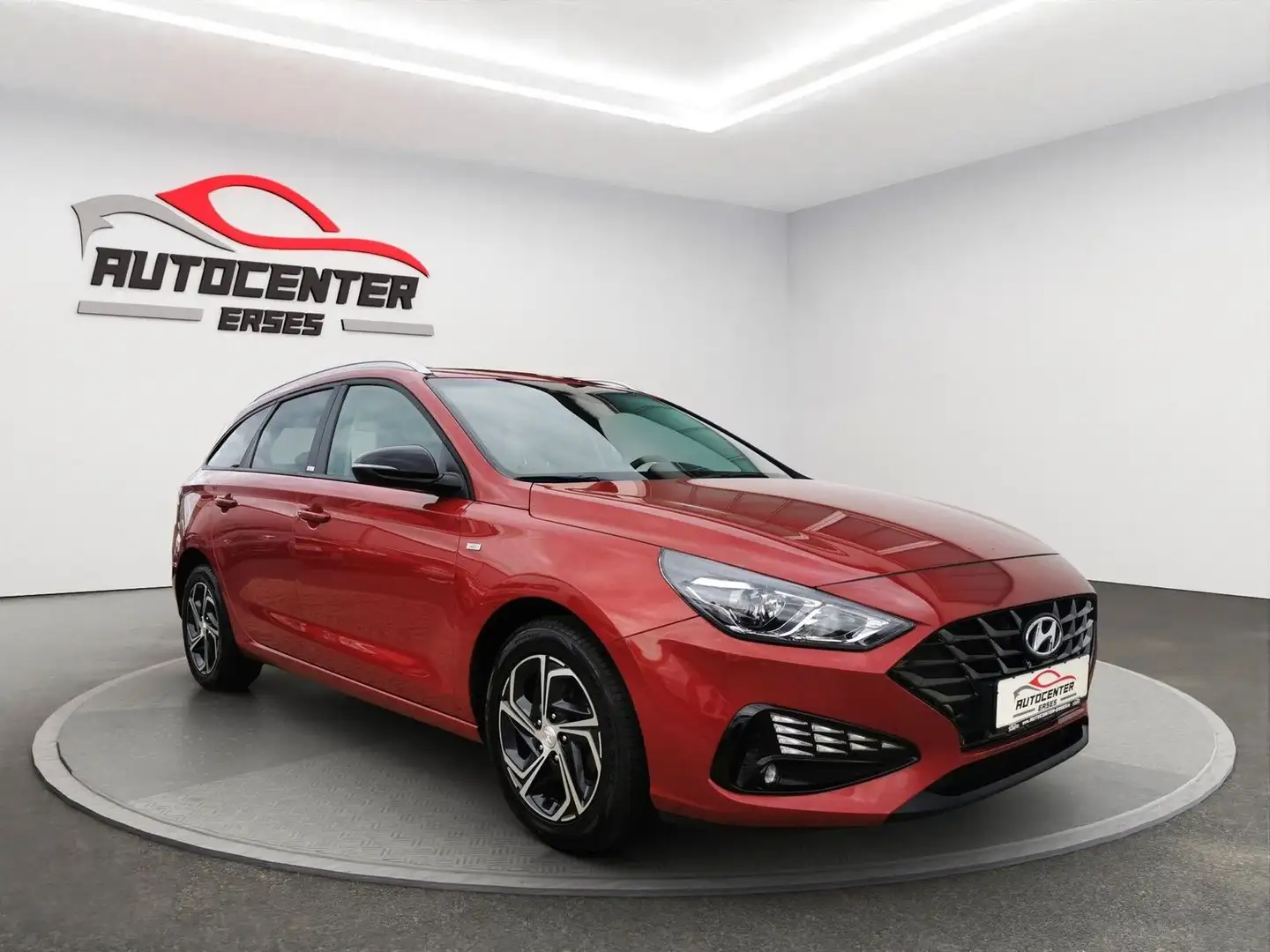 Hyundai i30 Edition 30  Kamera SHZ LED Rot - 1