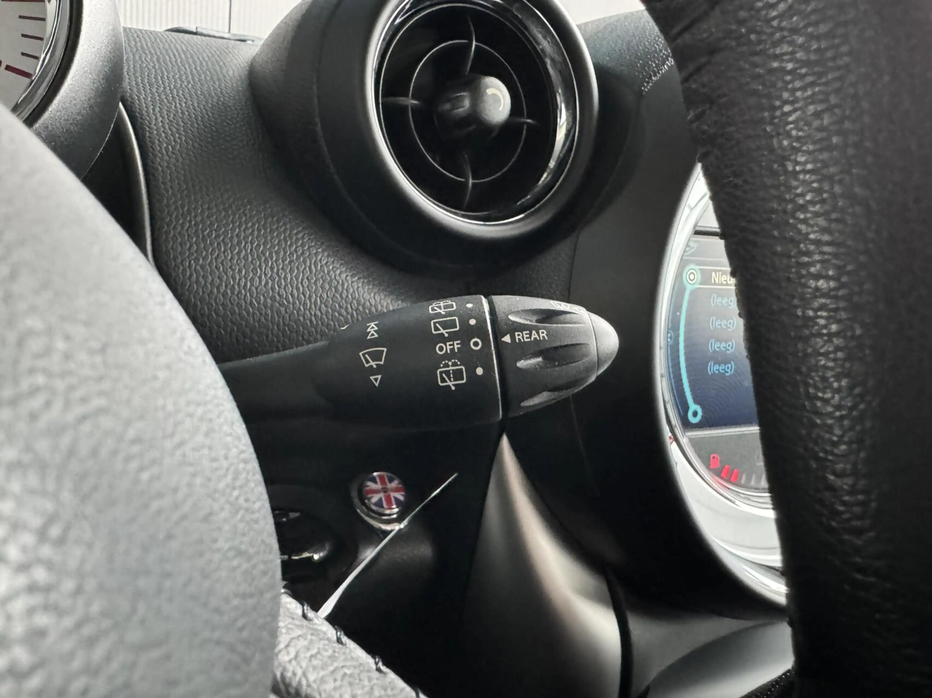 MINI One Countryman 1.6 Knockout NL AUTO|XENON|NAVI|CRUISE|BLUETOOTH| — photo 24