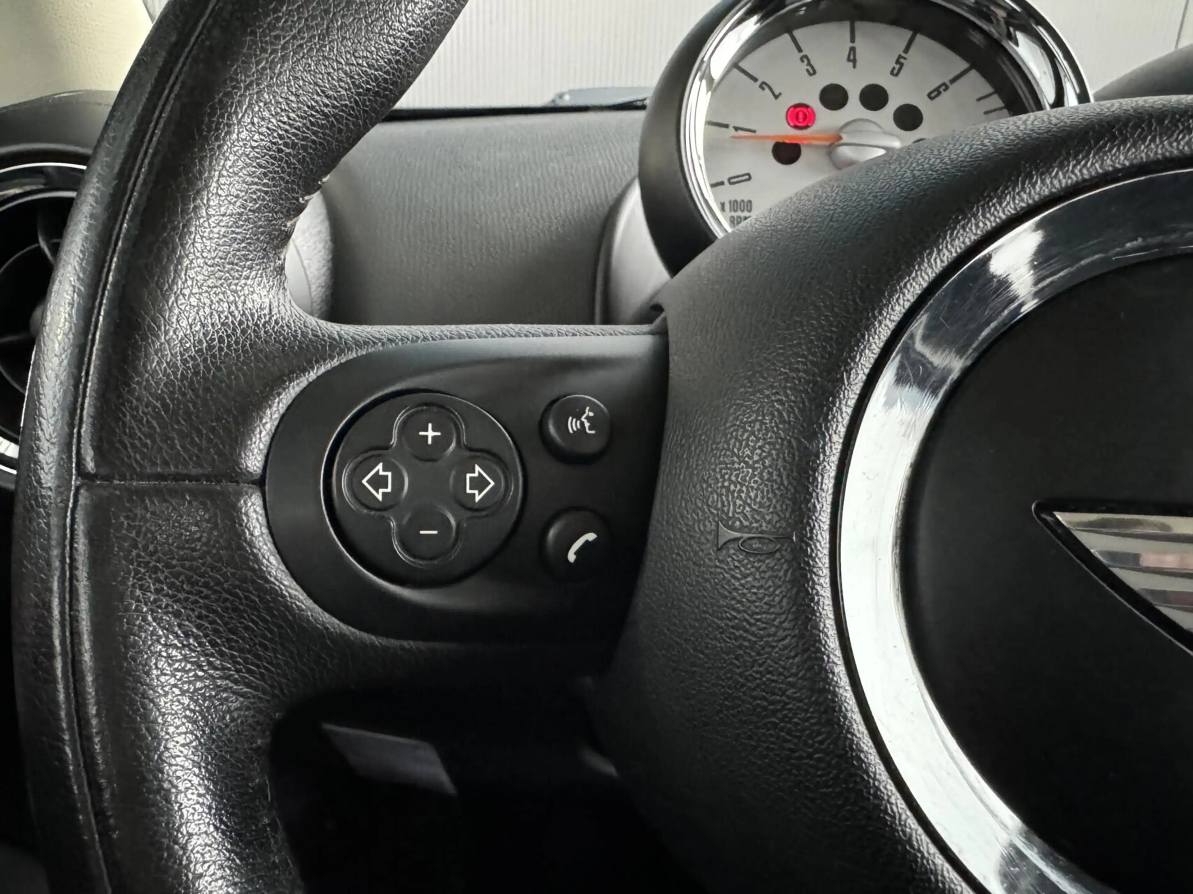 MINI One Countryman 1.6 Knockout NL AUTO|XENON|NAVI|CRUISE|BLUETOOTH| — photo 18