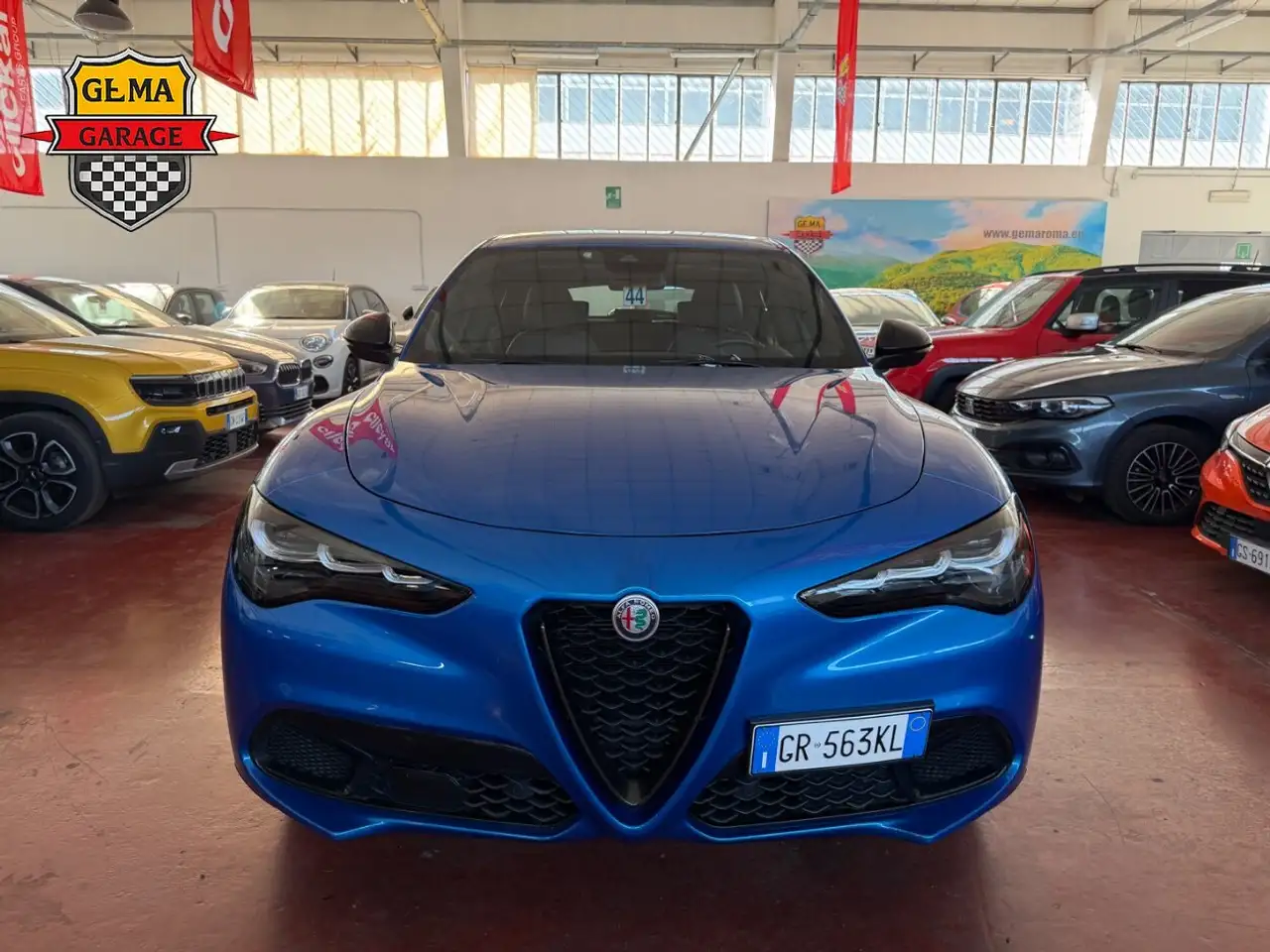 Alfa Romeo Stelvio 2023