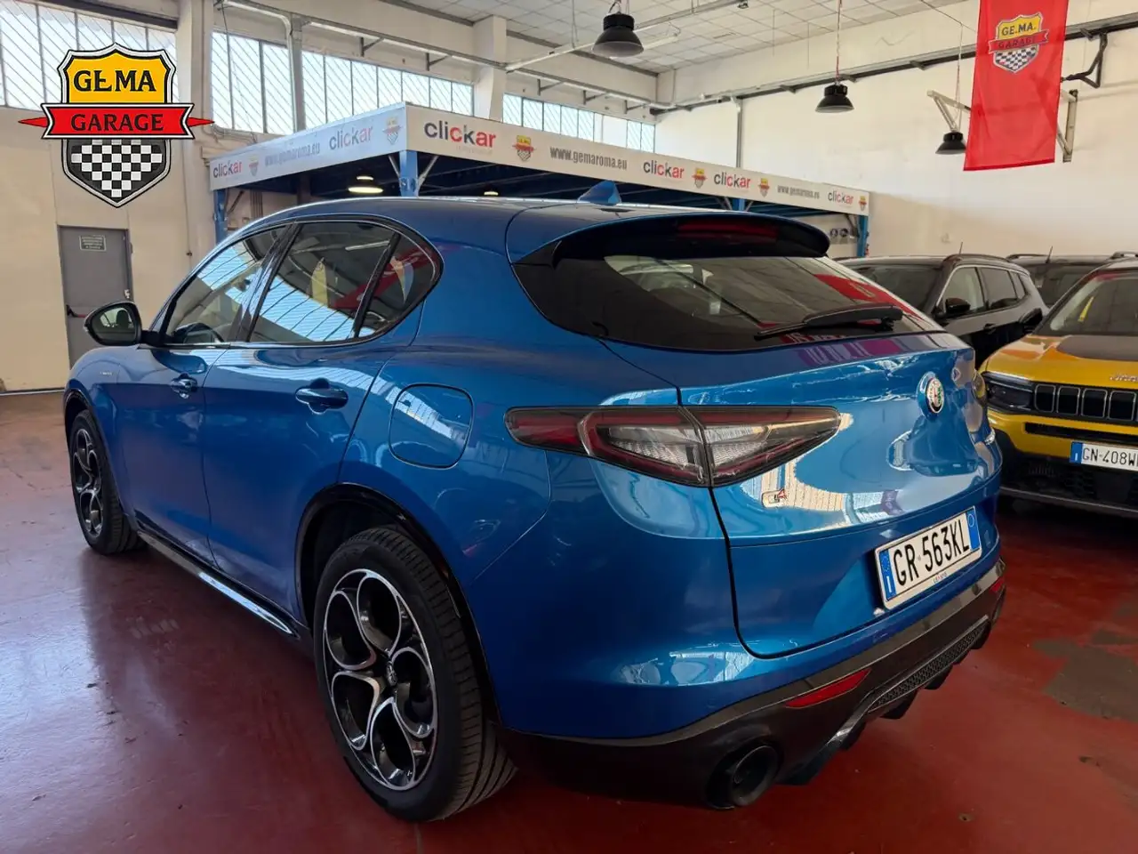 Alfa Romeo Stelvio 2023