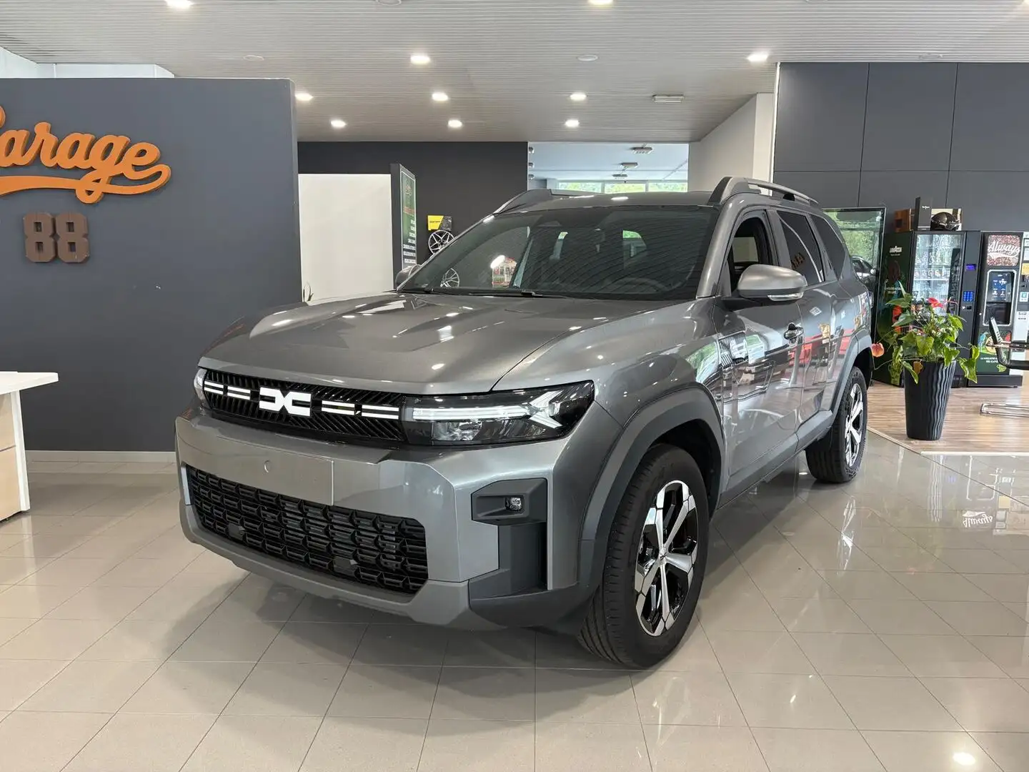 Dacia Bigster Journey hybrid 155 Gris - 1