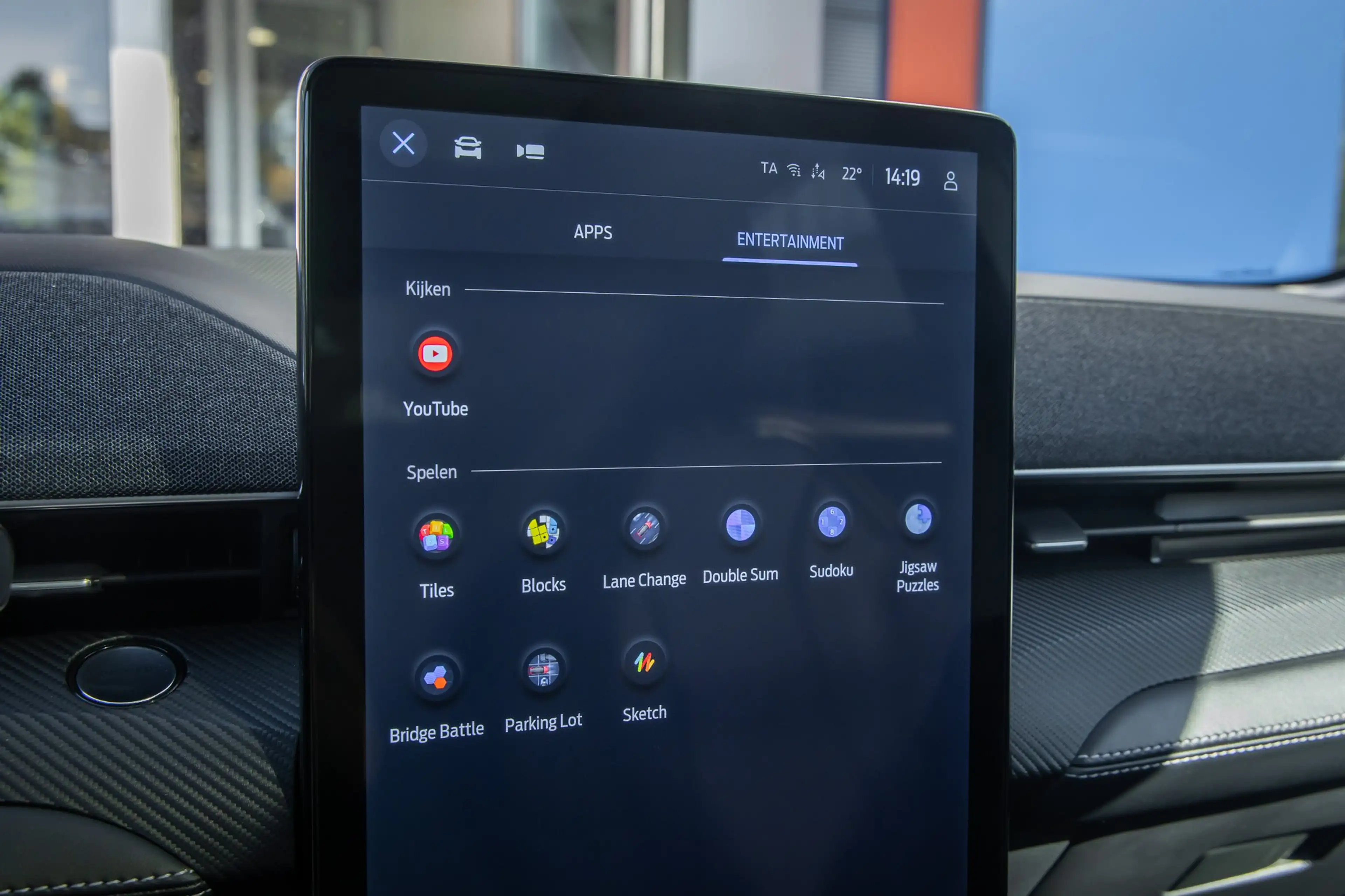Ford Mustang Mach-E Standard RWD 73 kWh | Pano | Apple Carplay/Android — photo 31
