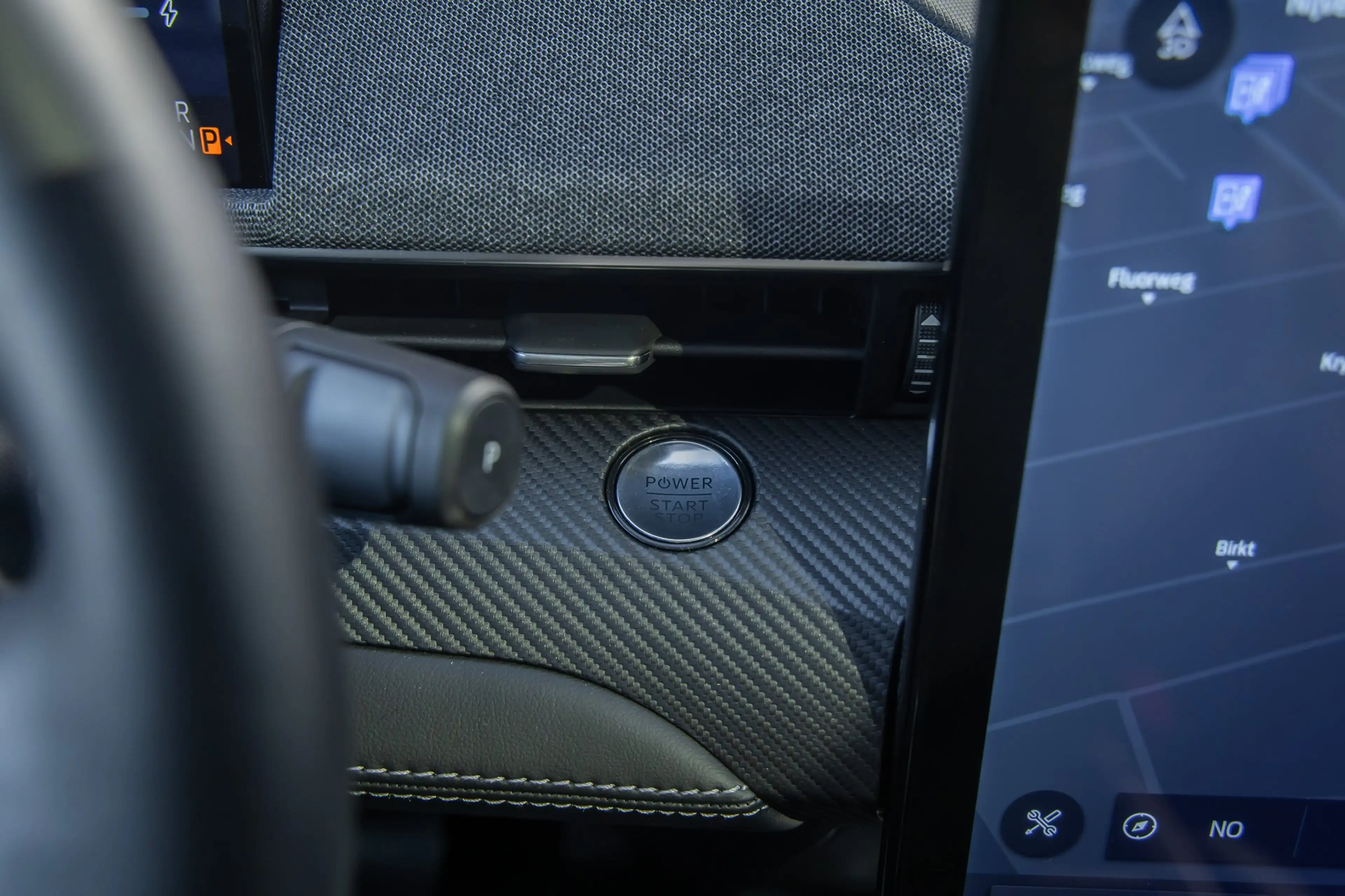 Ford Mustang Mach-E Standard RWD 73 kWh | Pano | Apple Carplay/Android — photo 25