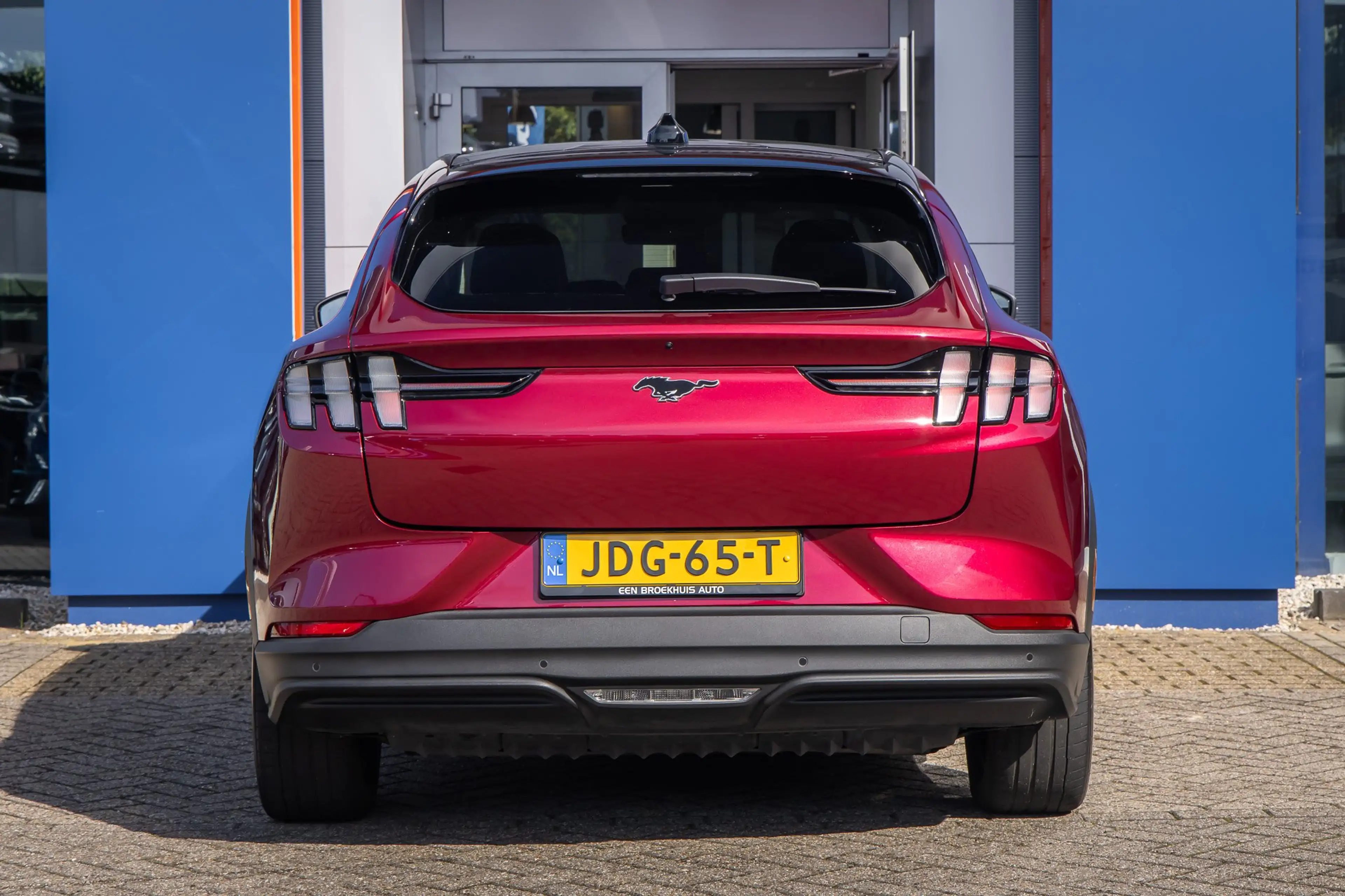 Ford Mustang Mach-E Standard RWD 73 kWh | Pano | Apple Carplay/Android — photo 9