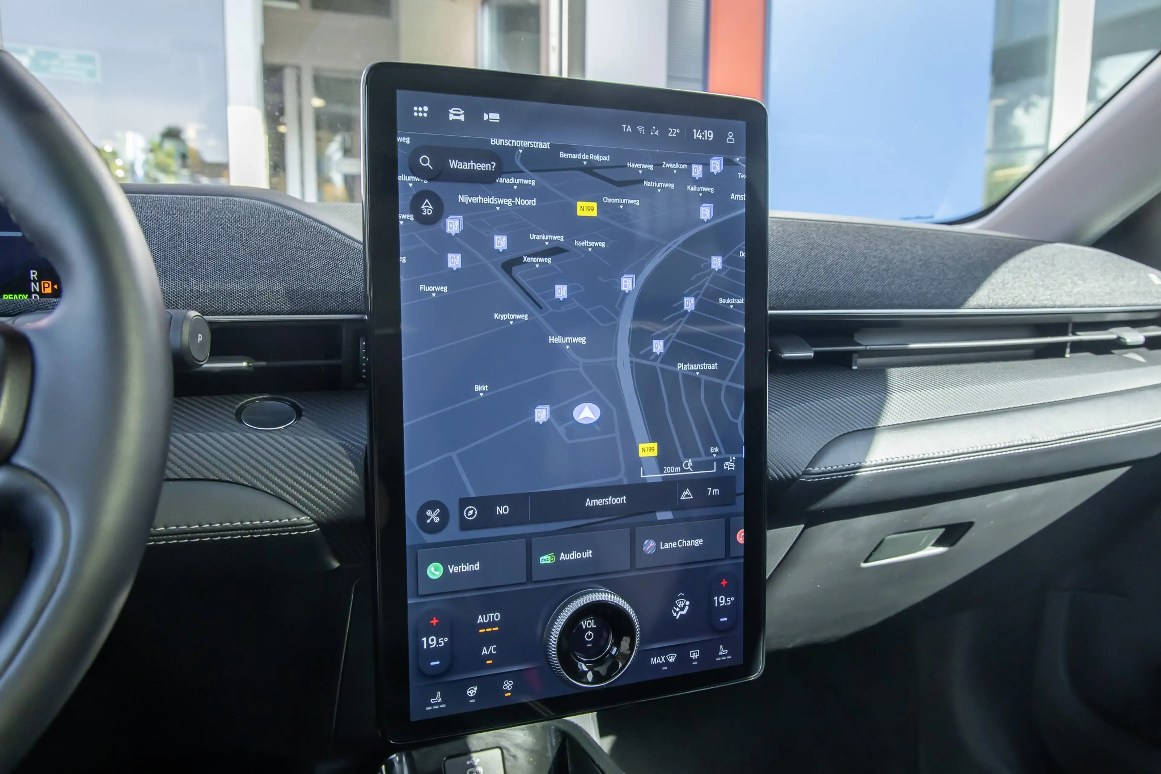 Ford Mustang Mach-E Standard RWD 73 kWh | Pano | Apple Carplay/Android — photo 29