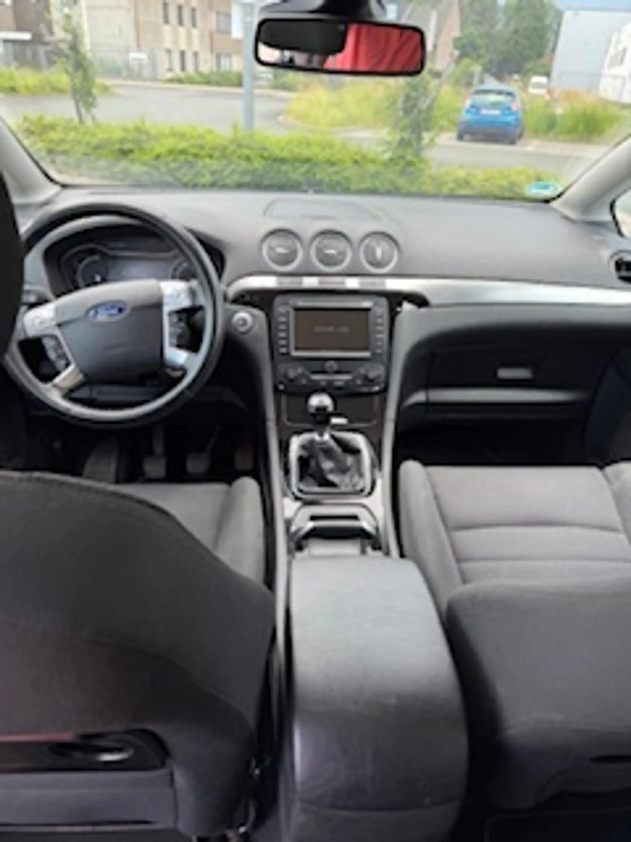 Ford S-Max Titanium  Top Zustand Kilma 7 Sitzer — photo 10