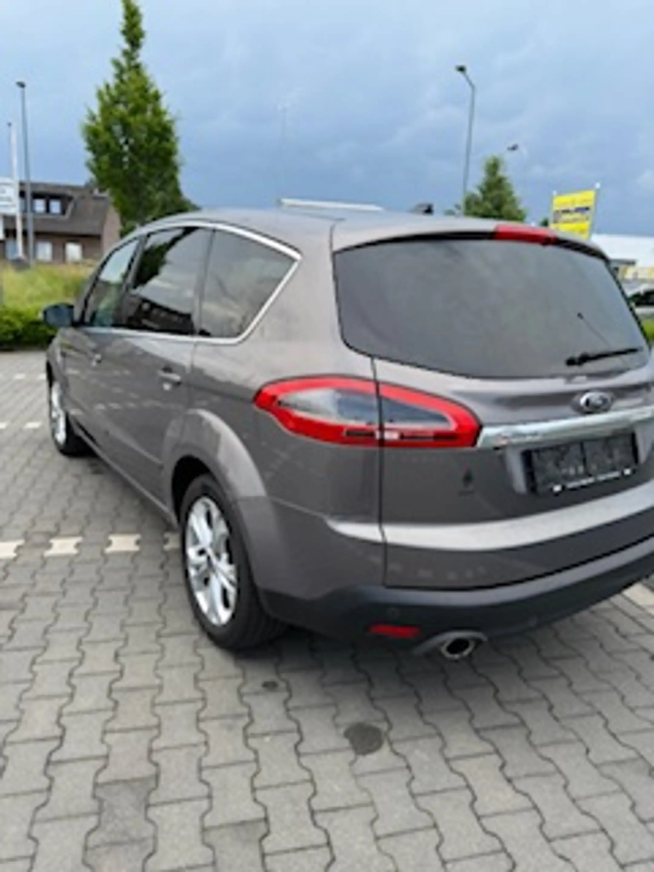 Ford S-Max Titanium  Top Zustand Kilma 7 Sitzer — photo 7