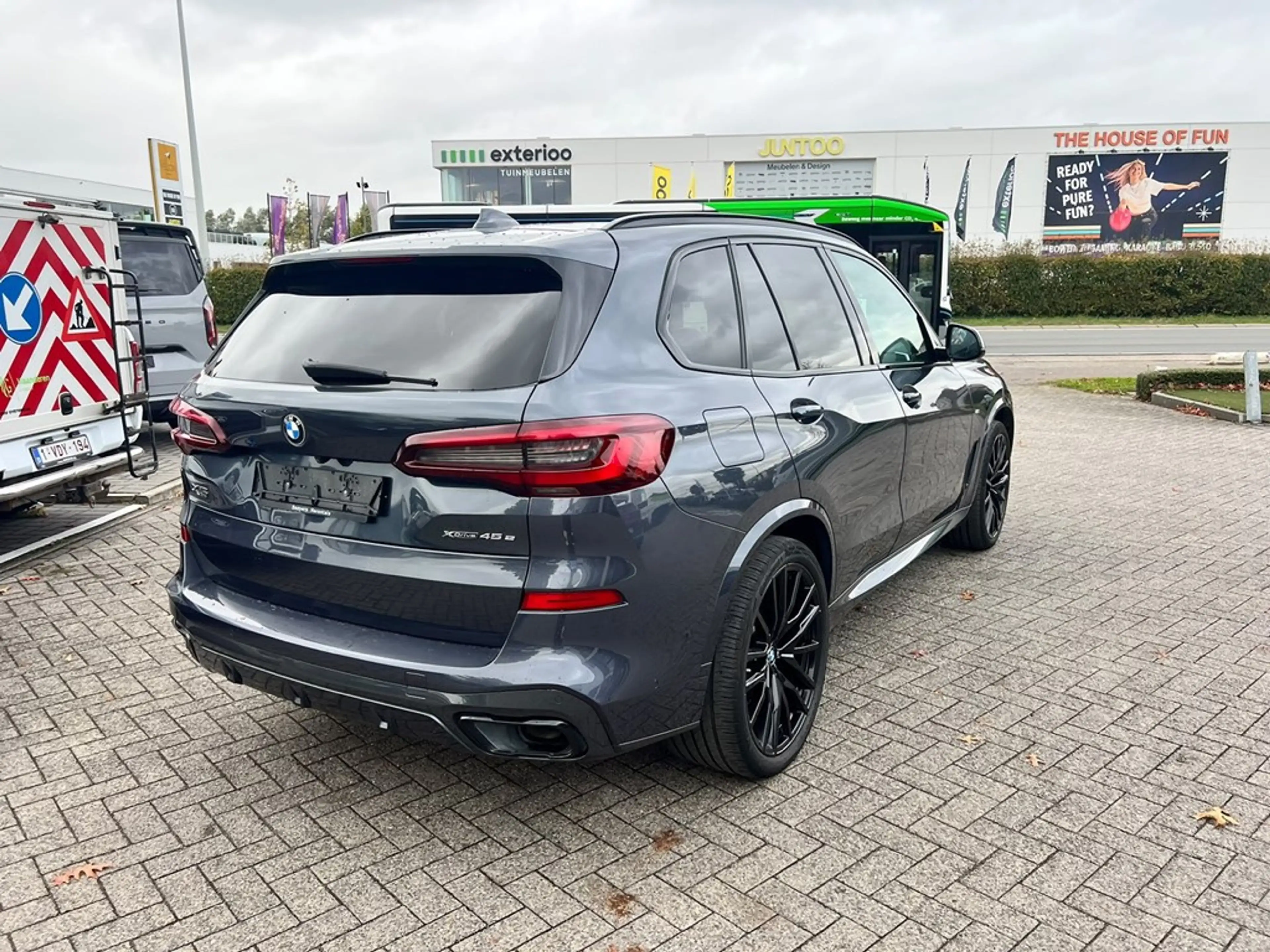 BMW X5 bestemd voor profesionele verkoop — photo 15