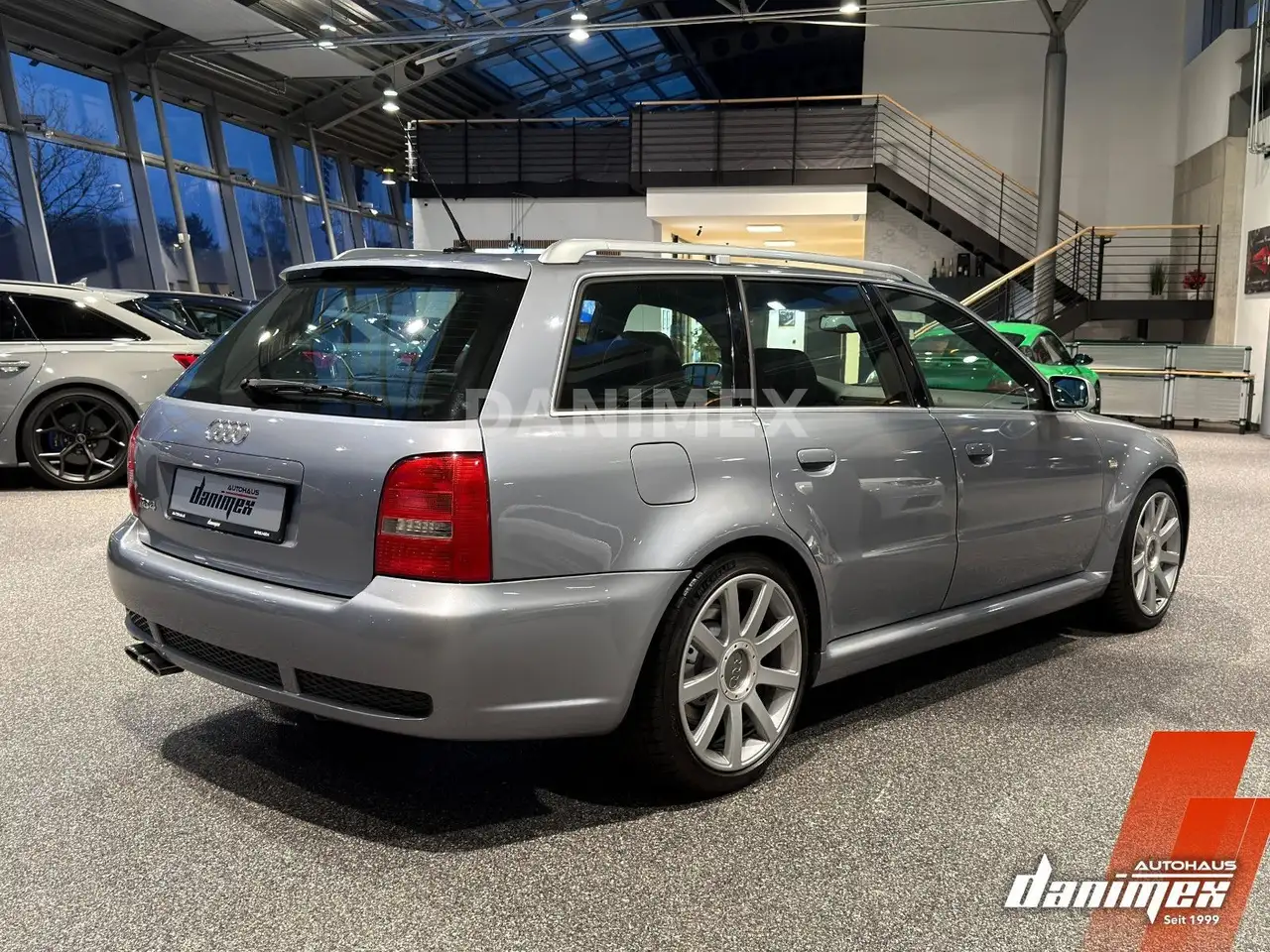 Audi RS4 2.7 V6 Quattro Xenon SHZ !Sammlerstück!, foto 6