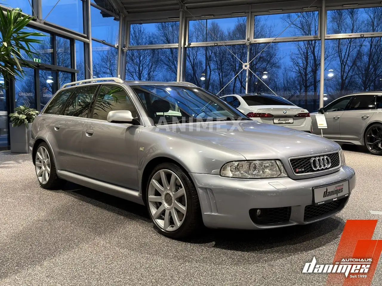 Audi RS4 2.7 V6 Quattro Xenon SHZ !Sammlerstück!, foto 4