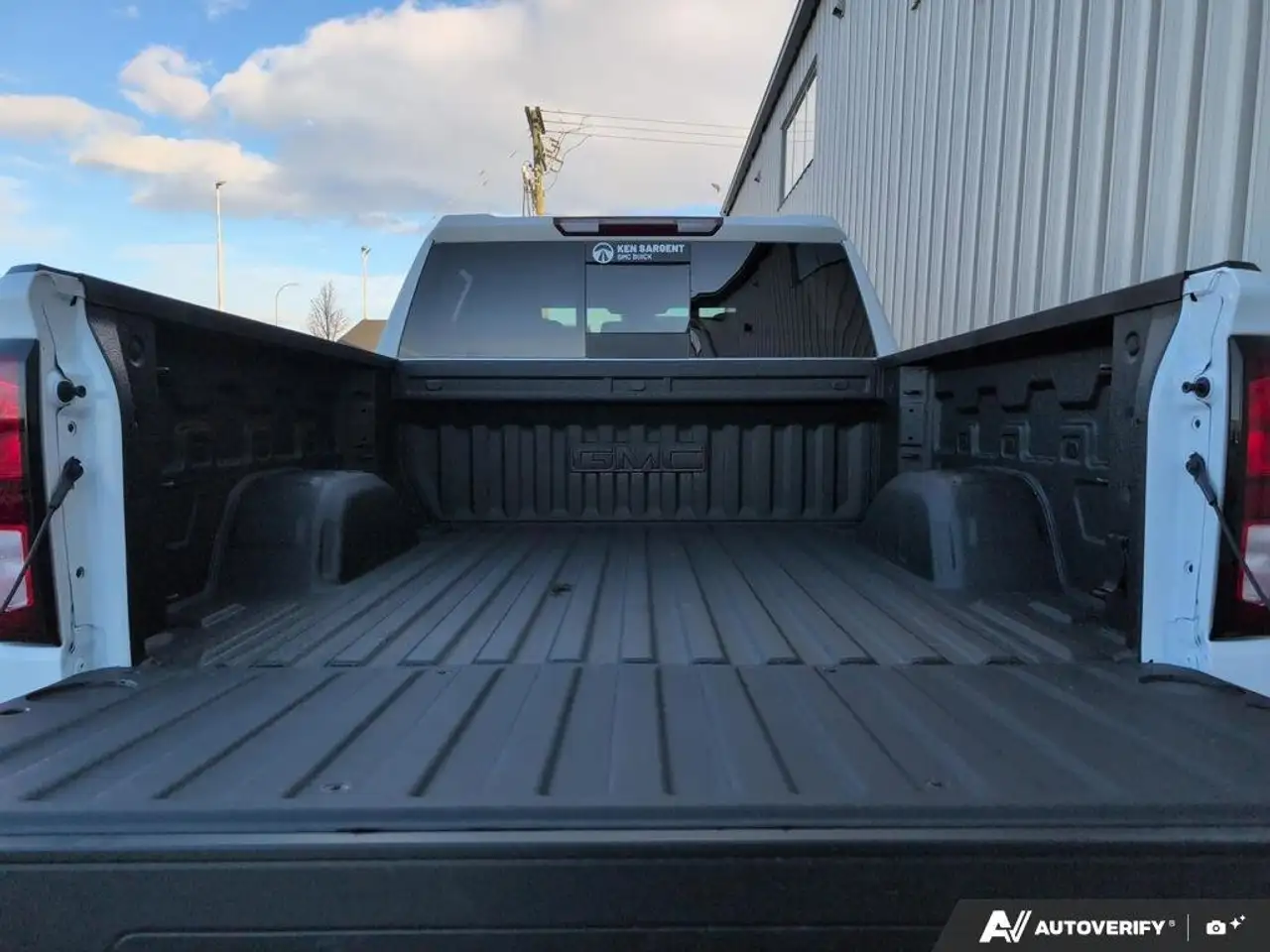 GMC Sierra 1500 снимка GMC Sierra 1500