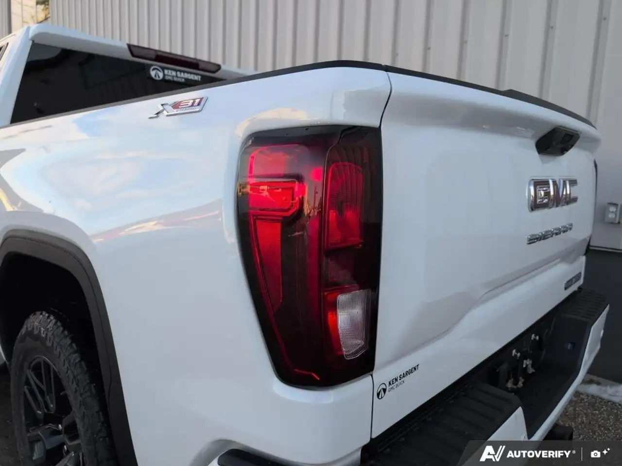 GMC Sierra 1500 снимка GMC Sierra 1500