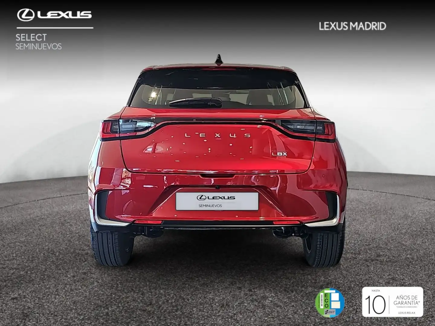 Lexus LBX 1.5 136cv HEV Elegant+ Black Rouge - 2