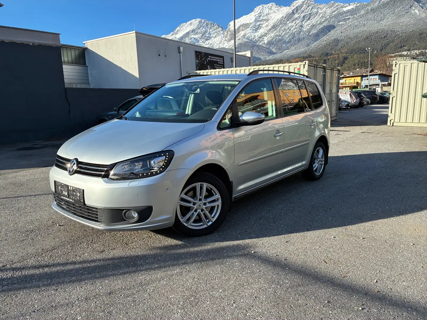 Volkswagen Touran Touran Karat BMT 1,2 TSI Karat Silber - 1