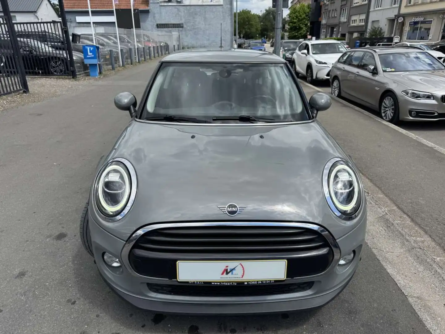 MINI Cooper D 1.5D 115 Grau - 2