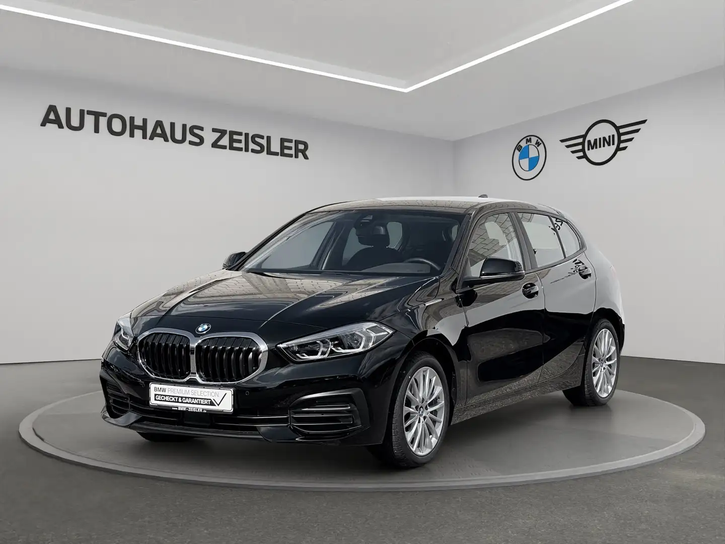 BMW 118 i UPE 39.070,-- Schwarz - 1