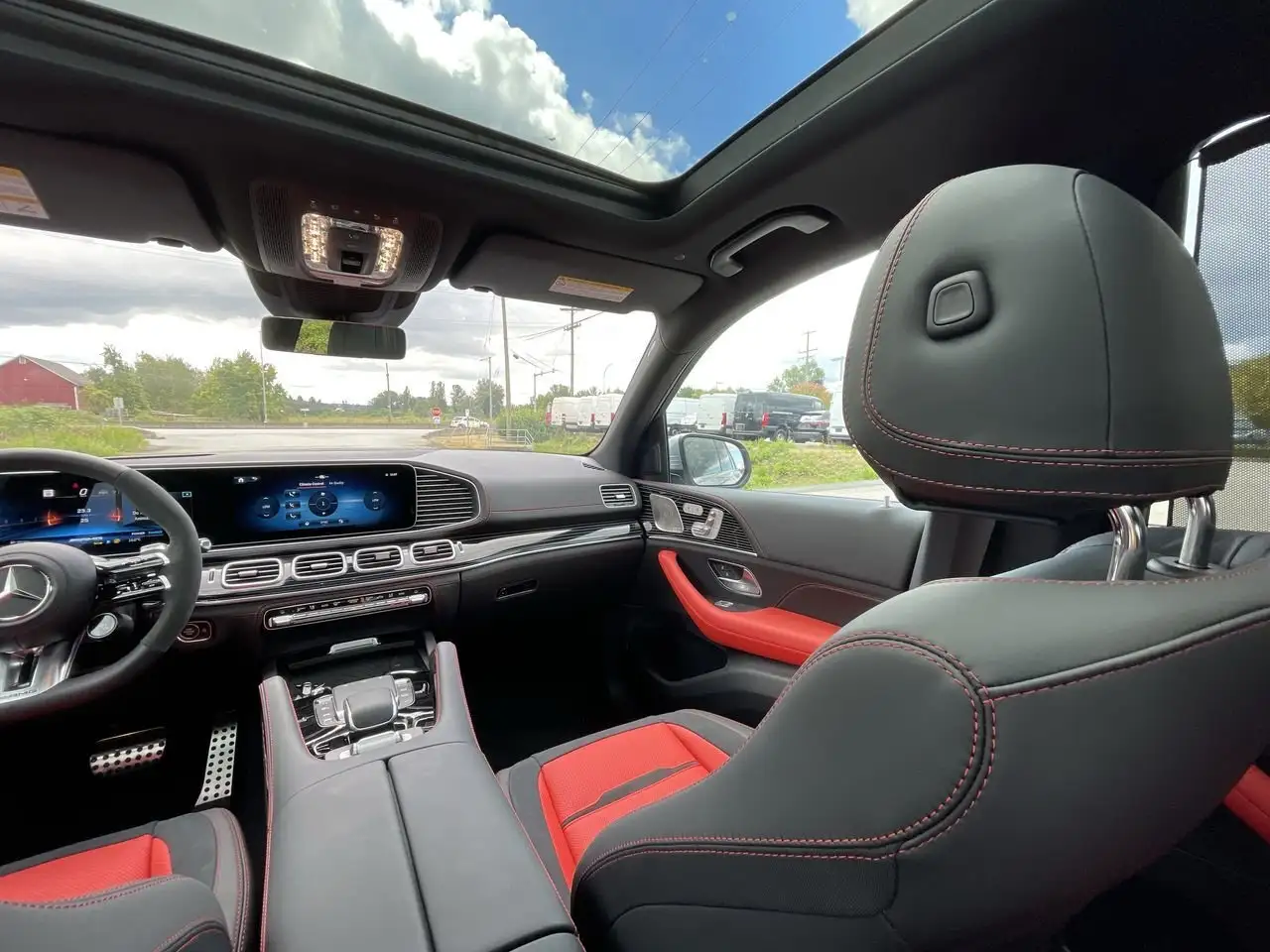 Mercedes-Benz GLE снимка Mercedes-Benz GLE
