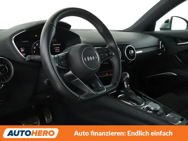 Audi TTS view 11