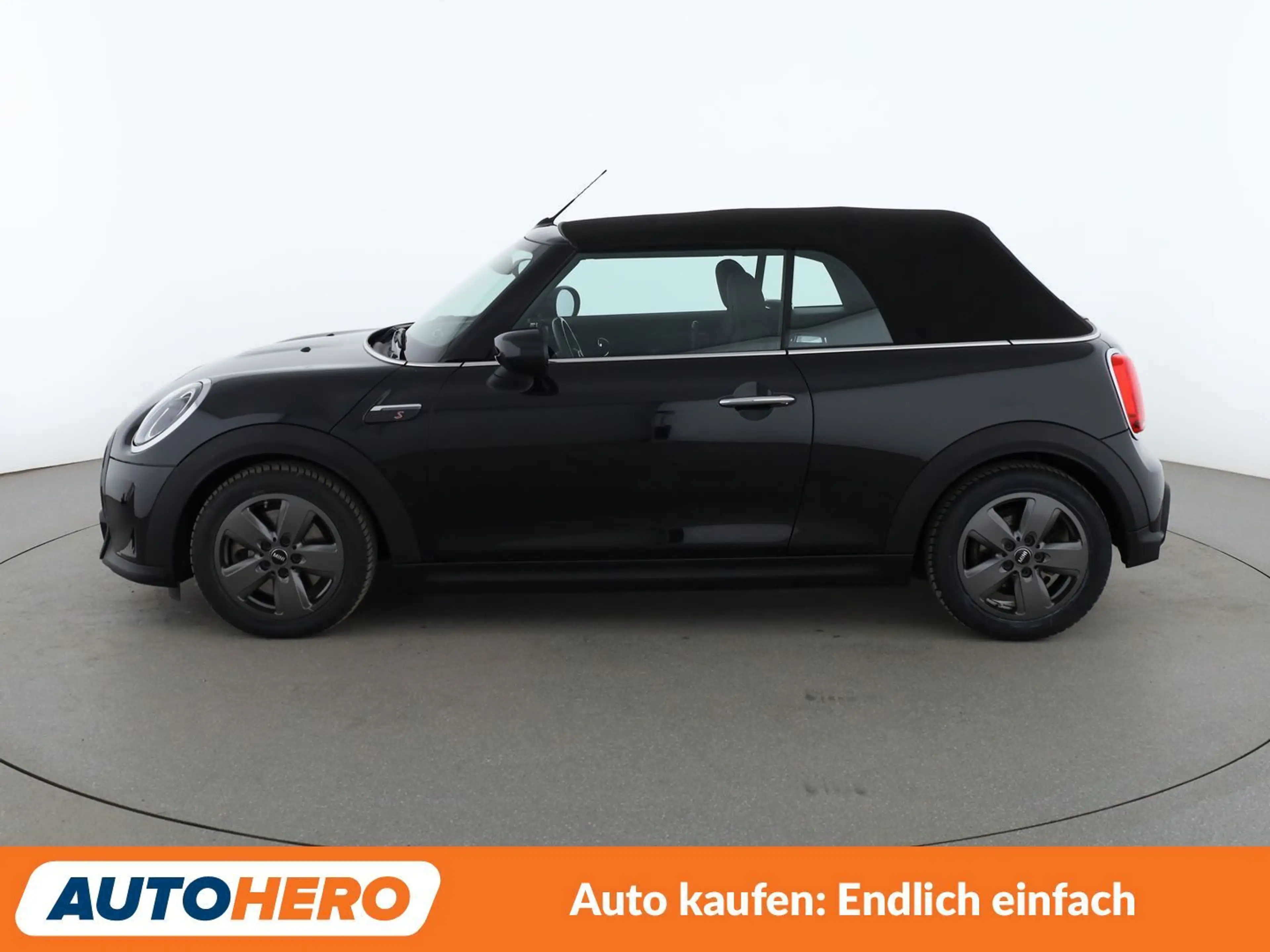 MINI Cooper S Cabrio Cooper S Essential Trim *NAVI*LED*TEMPO*PDC*SHZ* — photo 3