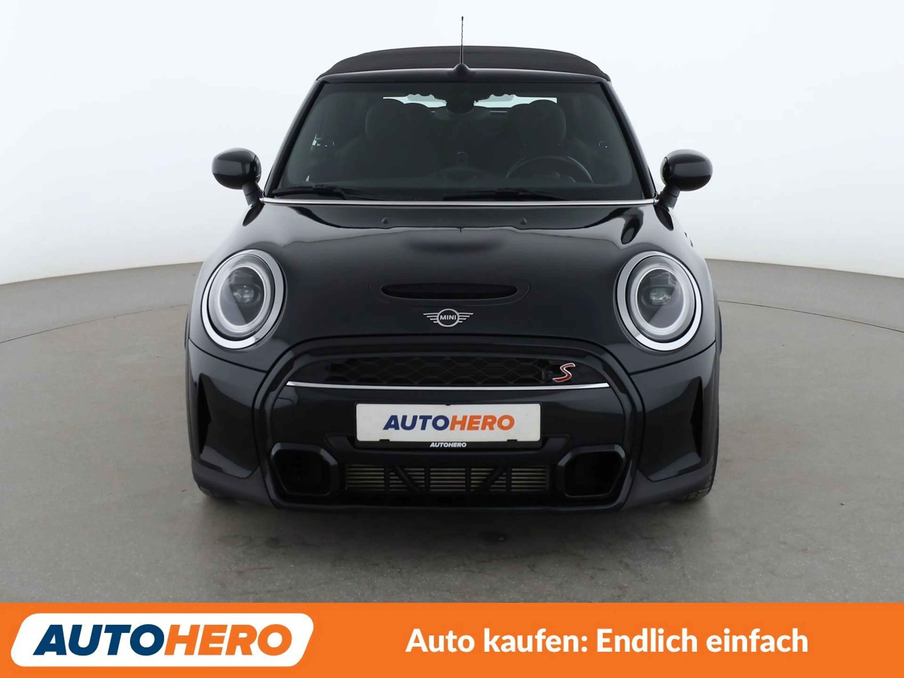 MINI Cooper S Cabrio Cooper S Essential Trim *NAVI*LED*TEMPO*PDC*SHZ* — photo 9