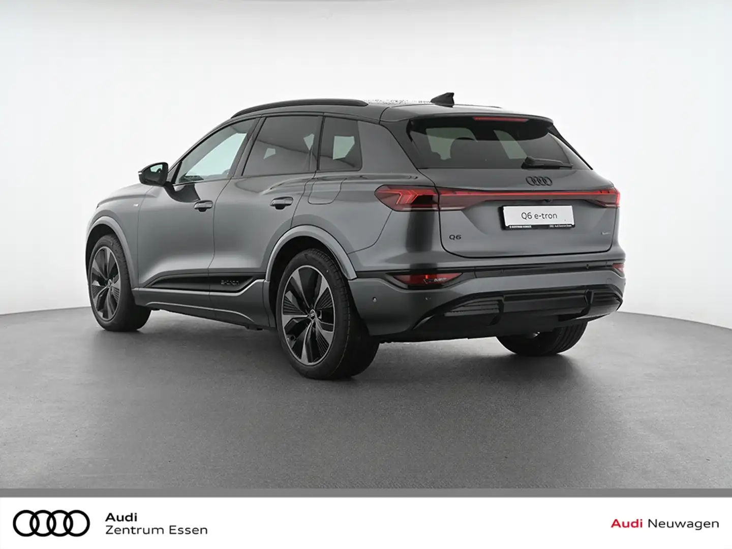 Audi Q6 e-tron SUV E-TRON QUATTRO 285 KW S LINE TECH PLUS Gris - 2