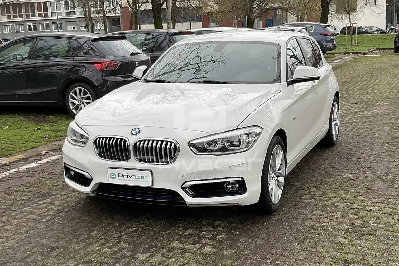 2017 - BMW 118 118 Boîte automatique Citadine
