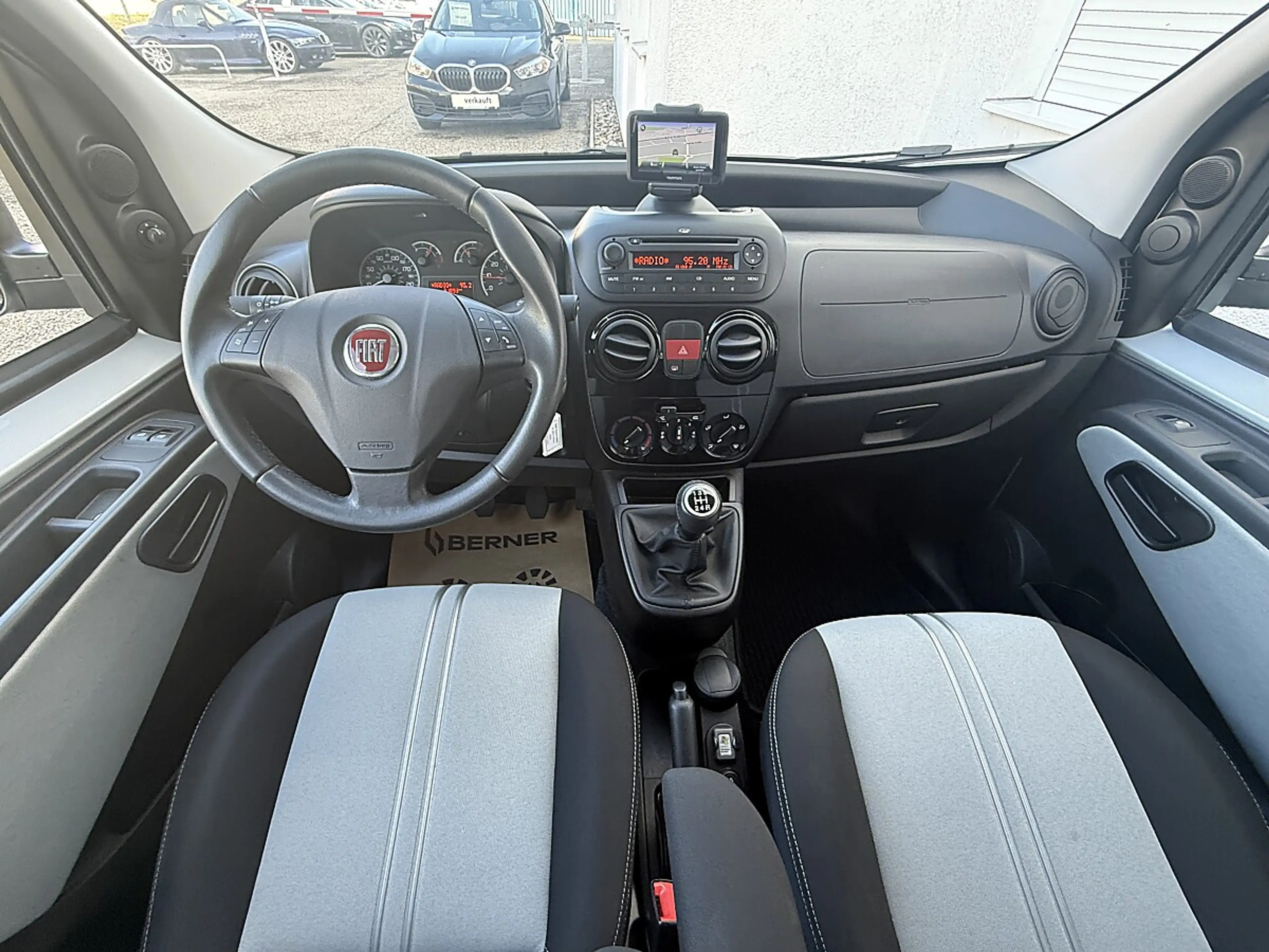 Fiat Qubo Fiorino1,4 |1Besitz| Navi | Anhängerkupplung | — photo 13