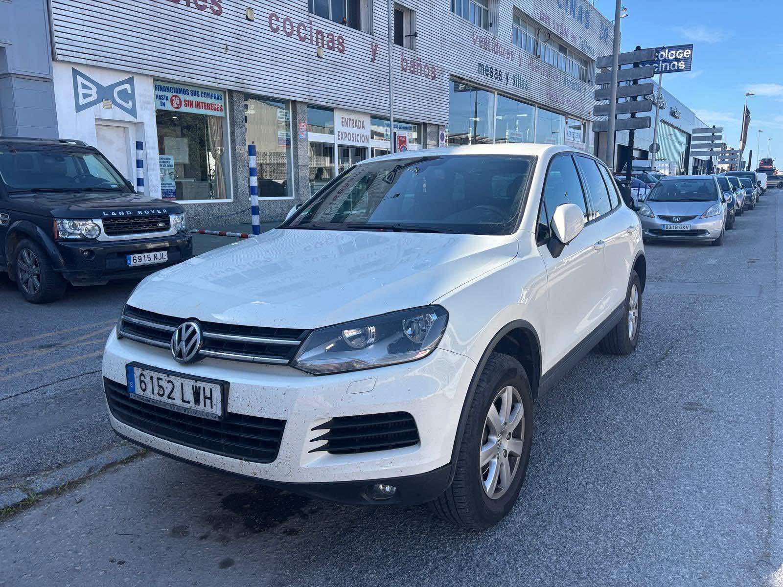 Volkswagen Touareg 3.0TDI V6 BMT 240 Tiptronic - foto 1