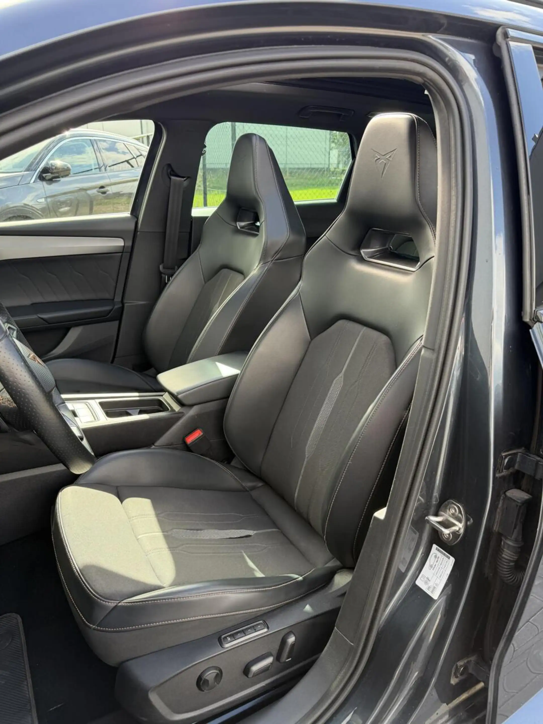 SEAT Leon e-Hybrid Sportstourer 1.4 TSI eHybrid PHEV VZ Performance|P — photo 9