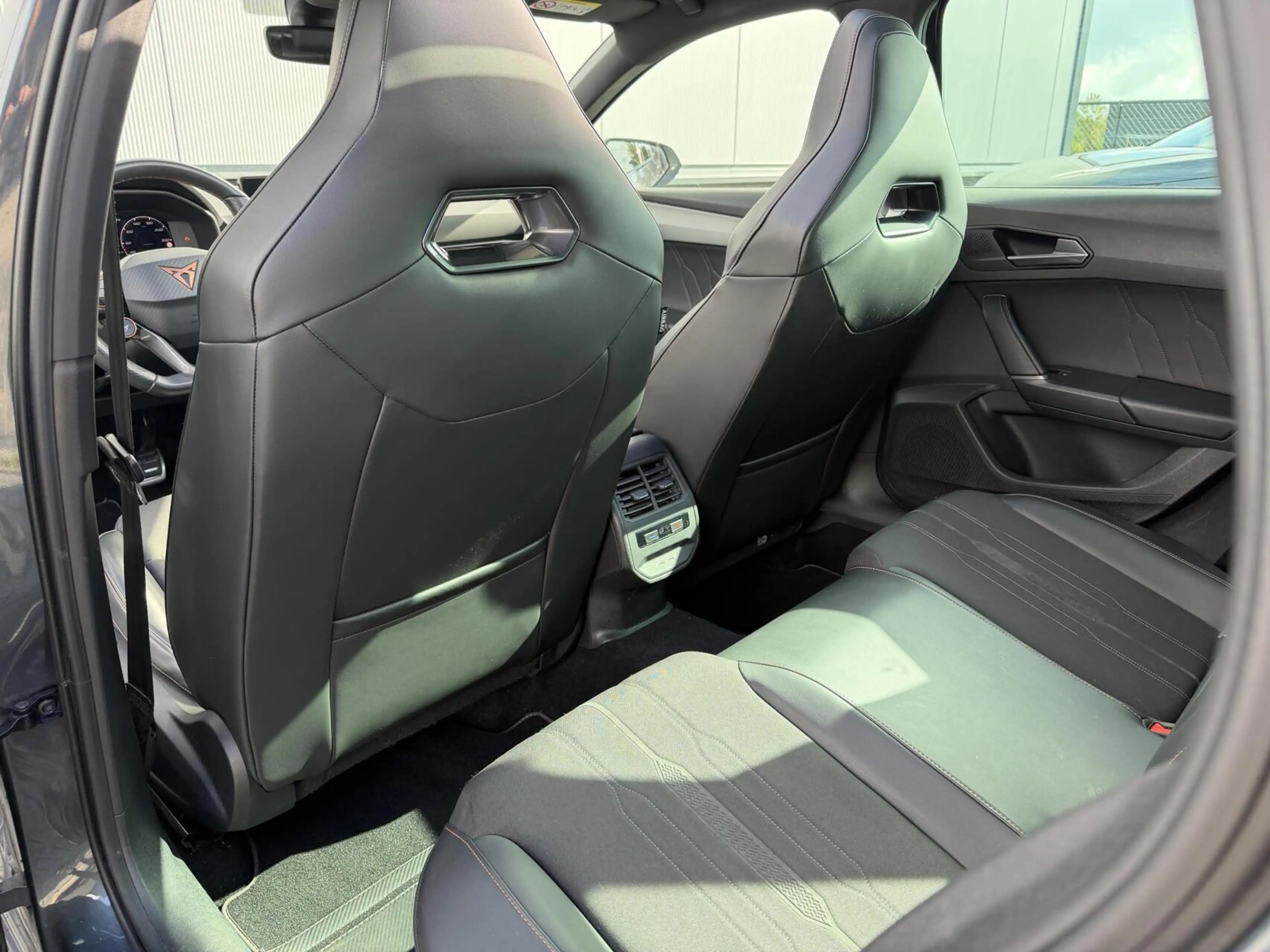 SEAT Leon e-Hybrid Sportstourer 1.4 TSI eHybrid PHEV VZ Performance|P — photo 12