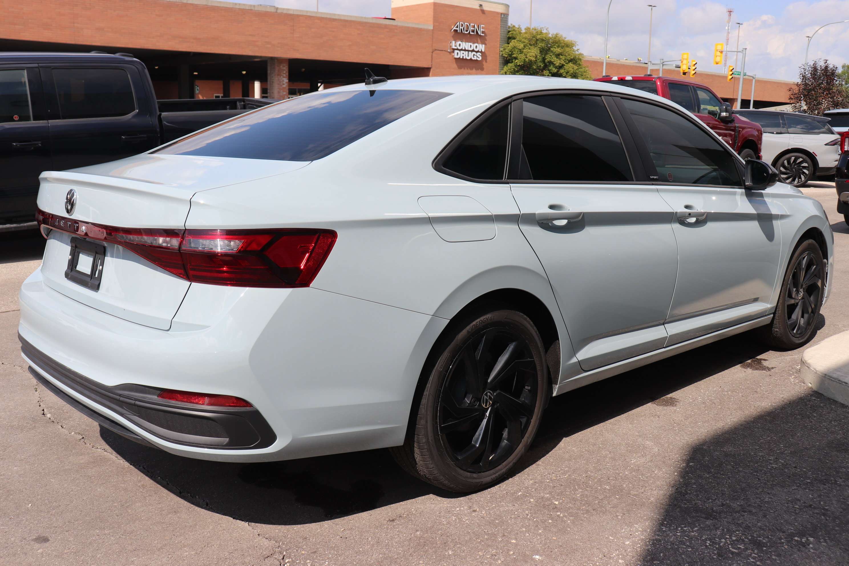 2025 Volkswagen Jetta Comfortline — снимка 1