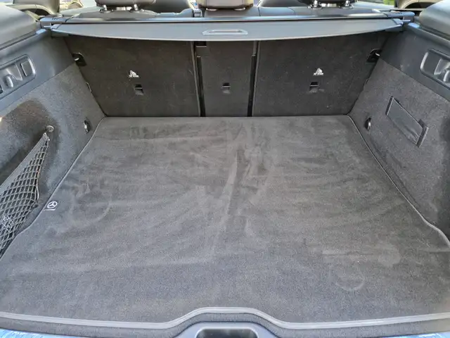 Mercedes-Benz GLC view 20