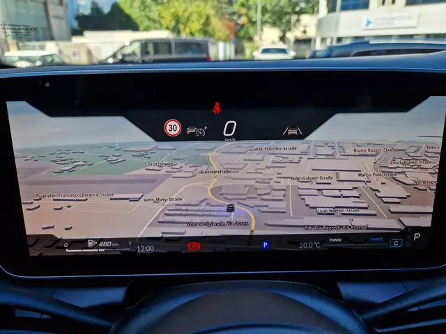 Mercedes-Benz GLC view 13