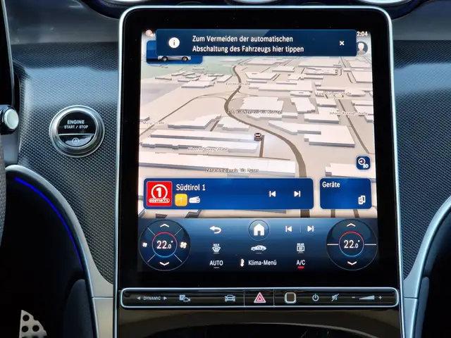 Mercedes-Benz GLC view 14