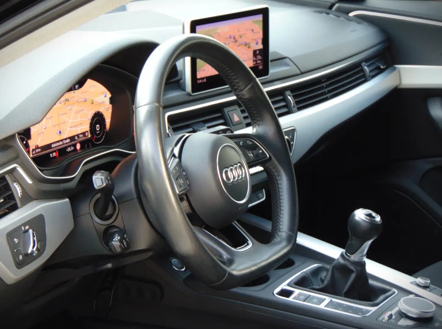 Audi A4 Avant 2.0 TDI |Virtual-Cockpit|ACC|Drive-Select| Schwarz - 2