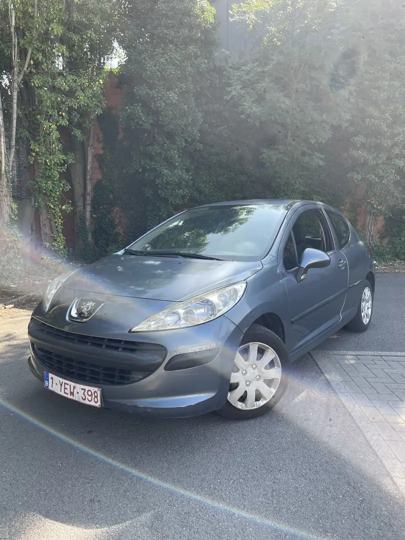 Peugeot 207 1.4 HDi Urban - 1